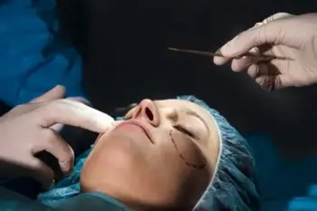 Cosmetic surgery in gondia